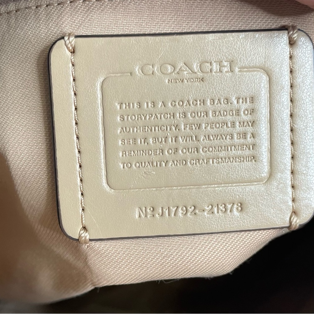 Coach‎  Leather Dufflette Shoulder Bag~ Soft Tan - Picture 2 of 14
